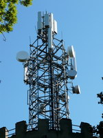 zdjęcie stacji bazowej Sokolskiego 2 (Era GSM900/GSM1800/UMTS, Orange GSM900/GSM1800/UMTS) p1020132.jpg
