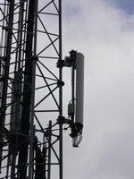 zdj�cie stacji bazowej Do Dworu 11 (Era GSM900/GSM1800/UMTS, Orange GSM900/GSM1800/UMTS) p1080332.jpg