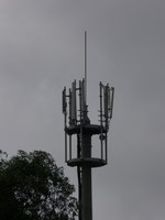 zdj�cie stacji bazowej Junacka 21-25 (Era GSM900/GSM1800/UMTS) p1080304.jpg
