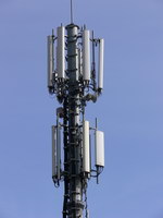 zdjęcie stacji bazowej Lisiej Góry 5 (Plus GSM900/UMTS, Era GSM900/GSM1800/UMTS, Orange GSM900/GSM1800/UMTS) p1060506.jpg