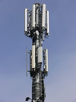 zdjęcie stacji bazowej Lisiej Góry 5 (Plus GSM900/UMTS, Era GSM900/GSM1800/UMTS, Orange GSM900/GSM1800/UMTS) p1060511.jpg